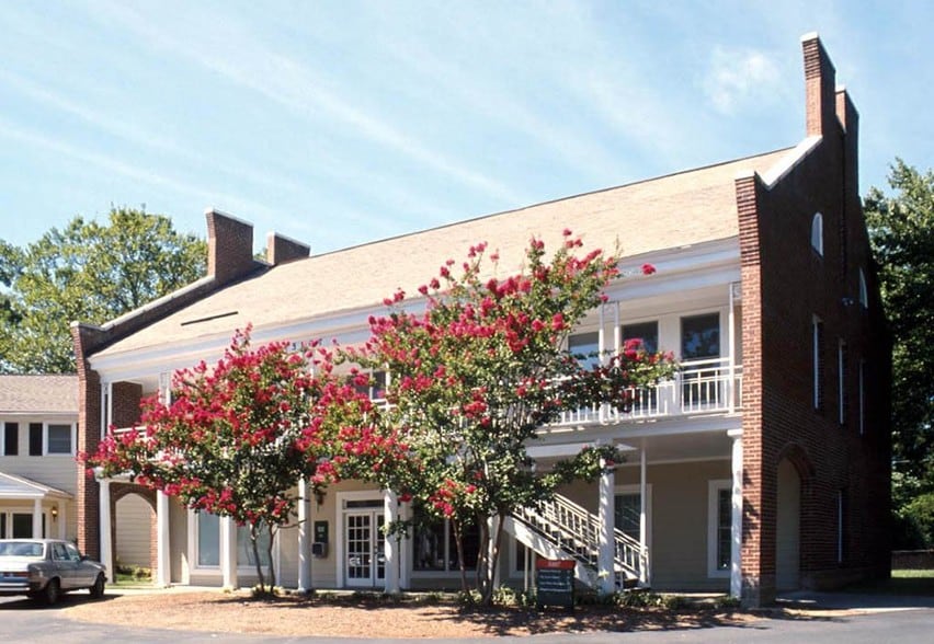 5107 Monroe Rd, Charlotte, NC for lease - Building Photo - Image 2 of 4