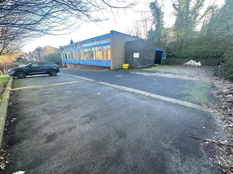 Kirkstall Ln, Leeds à vendre - Photo du bâtiment - Image 2 de 6