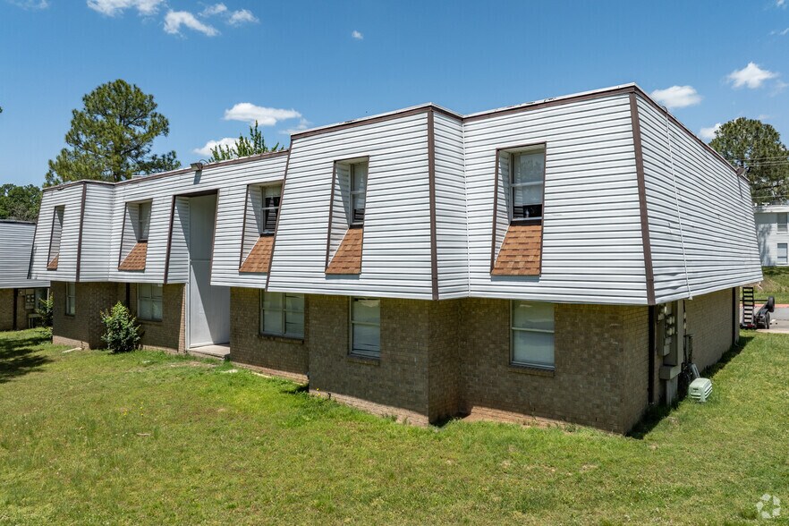 5000 Summertree Dr, North Little Rock, AR à vendre - Photo principale - Image 1 de 24