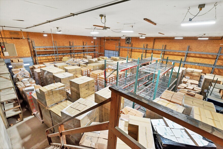 2681 Route 17M, New Hampton, NY à louer - Photo du bâtiment - Image 3 de 20