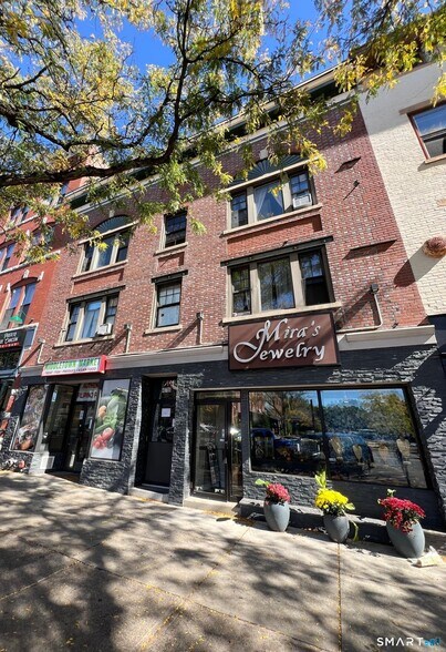 476-480 Main St, Middletown, CT à vendre - Photo du bâtiment - Image 2 de 7
