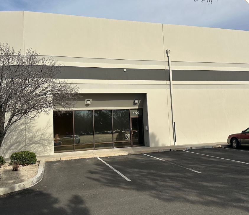 4788-4800 Longley Ln, Reno, NV à louer Photo du bâtiment- Image 1 de 6