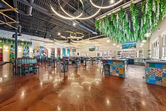 604 Lake Avenue, Lake Worth Beach, FL for lease Interior Photo- Image 2 of 8