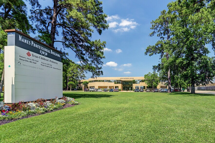 17030 Nanes Dr, Houston, TX à vendre - Photo du bâtiment - Image 3 de 12