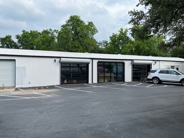 12403 W Highway 71, Bee Cave, TX for sale Primary Photo- Image 1 of 5