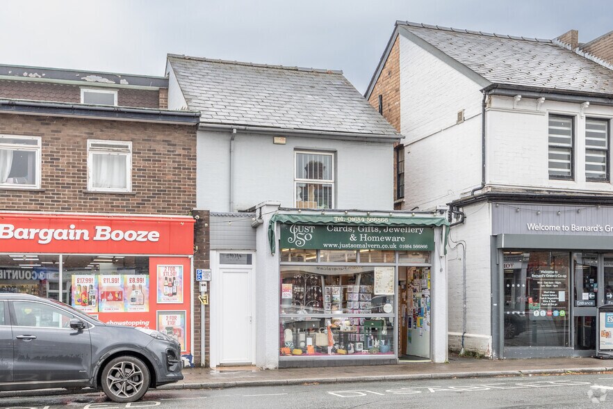 92 Barnards Green Rd, Malvern à vendre - Photo du bâtiment - Image 2 de 5