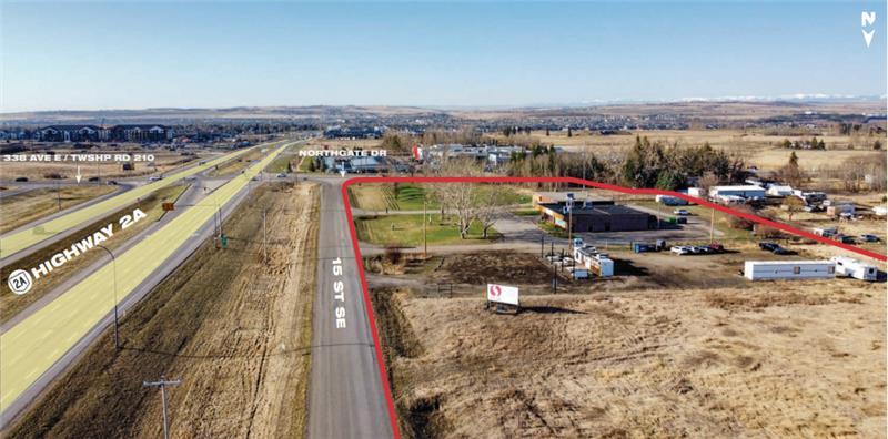 322233 15 St E, Foothills No 31, AB for sale Primary Photo- Image 1 of 1