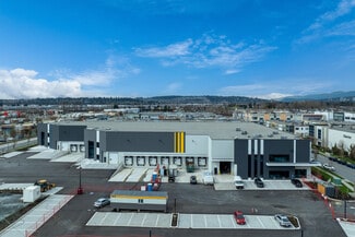 Plus de détails pour 820 Seaborne Ave, Coquitlam, BC - Industriel à louer