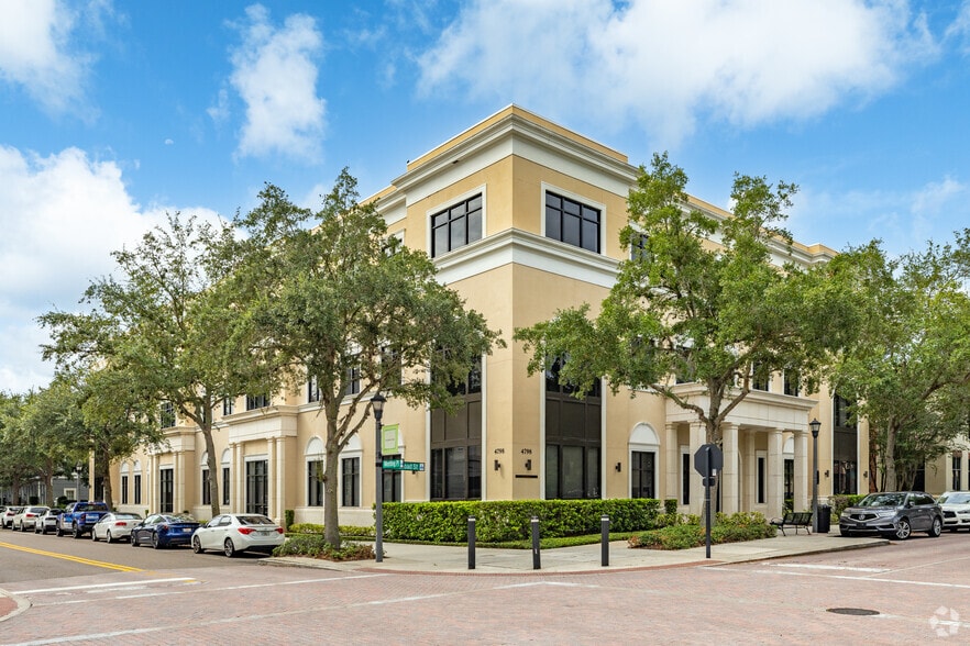 4798 New Broad St, Orlando, FL for lease - Building Photo - Image 1 of 6