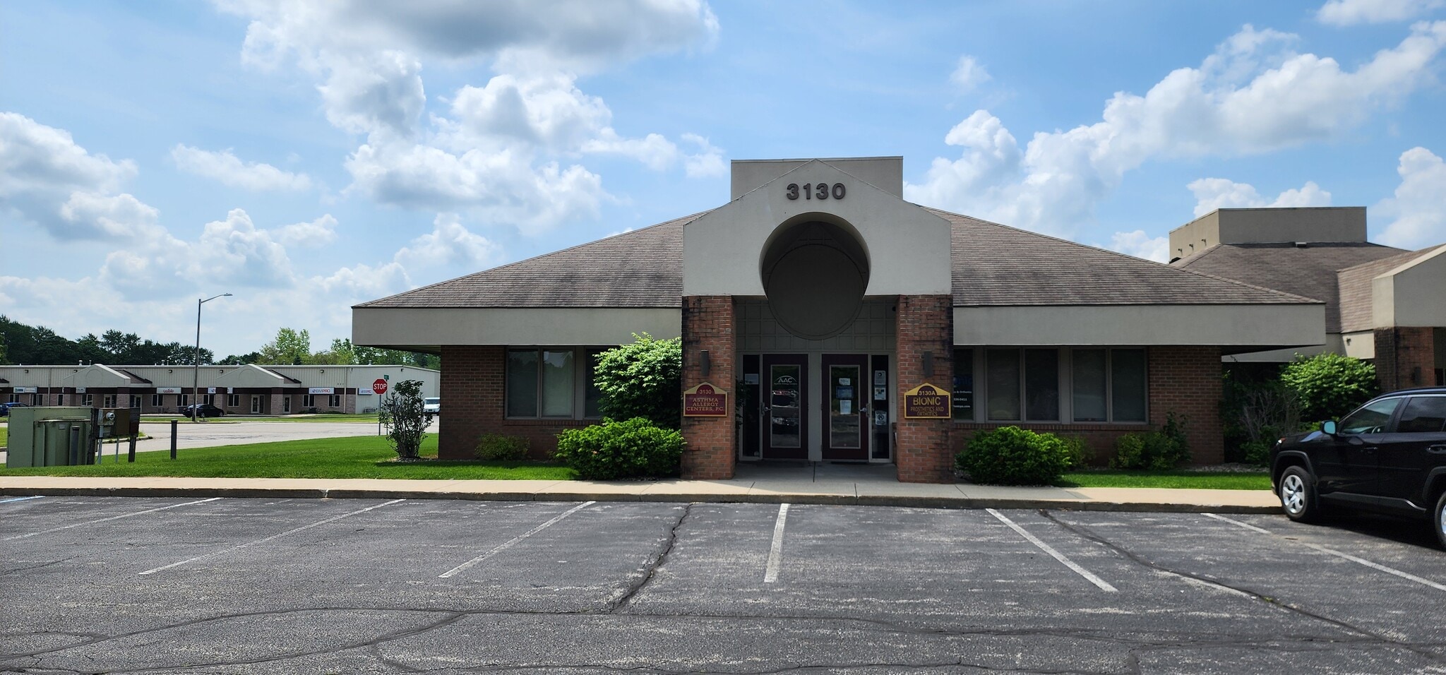 3130 Windsor Ct, Elkhart, IN for lease Building Photo- Image 1 of 5