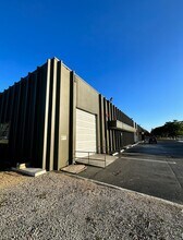 16489-16497 NW 49th Ave, Hialeah, FL à louer Photo du bâtiment- Image 1 de 6