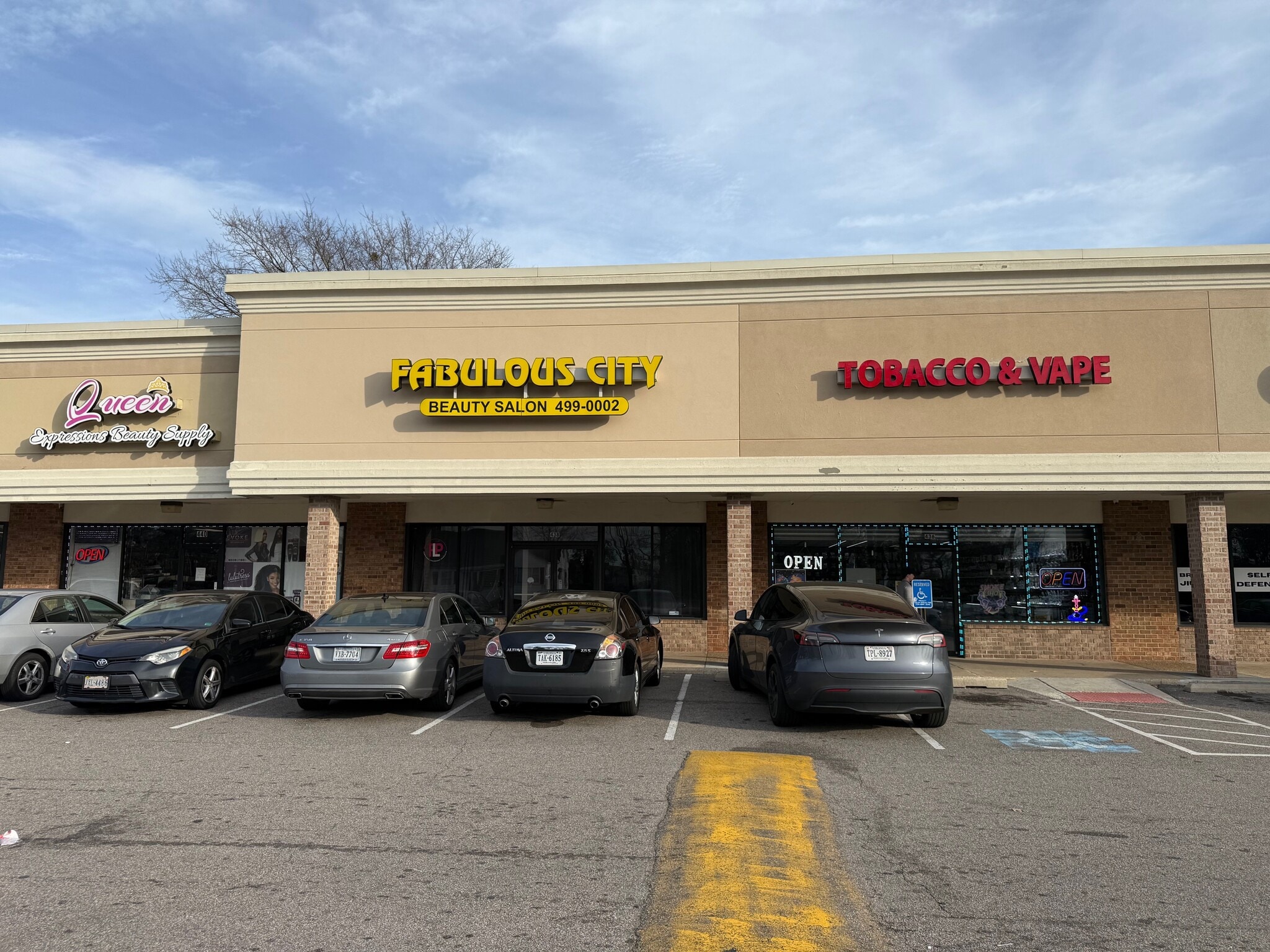 420-448 Newtown Rd, Virginia Beach, VA à louer Photo du bâtiment- Image 1 de 3