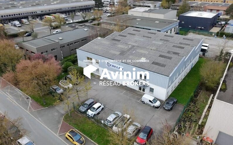 Industrial in Buc for lease Building Photo- Image 1 of 11