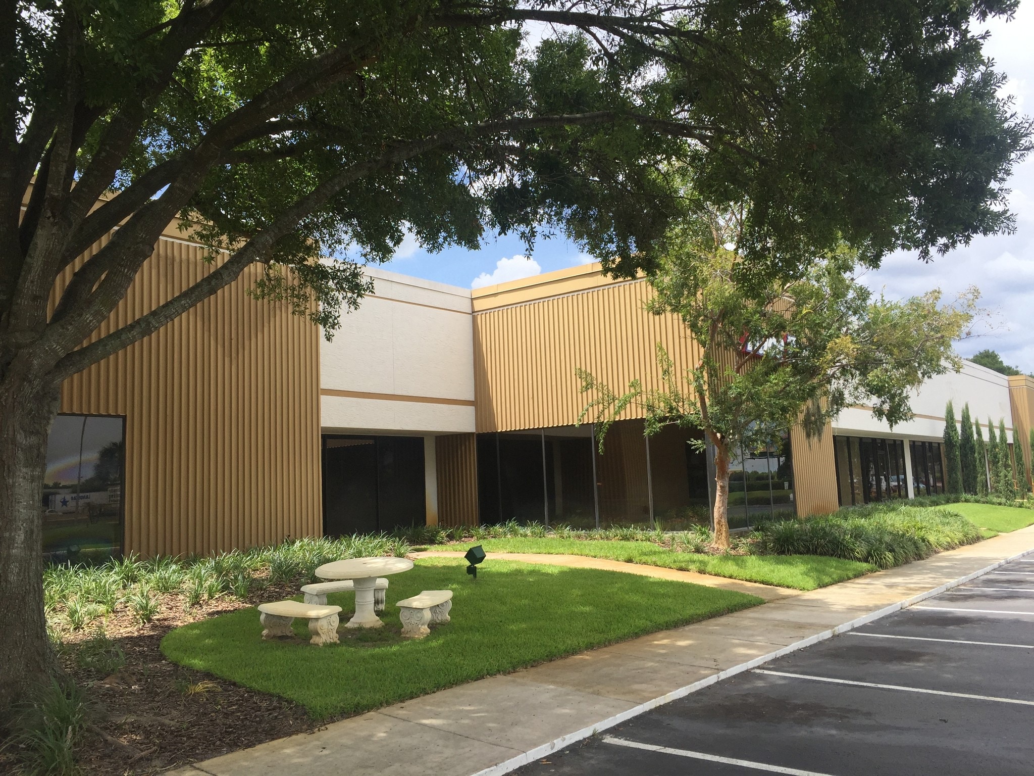 4501 Vineland Rd, Orlando, FL à louer Photo principale- Image 1 de 2