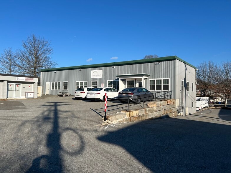 44 Whittemore St, Gloucester, MA for lease - Building Photo - Image 2 of 3