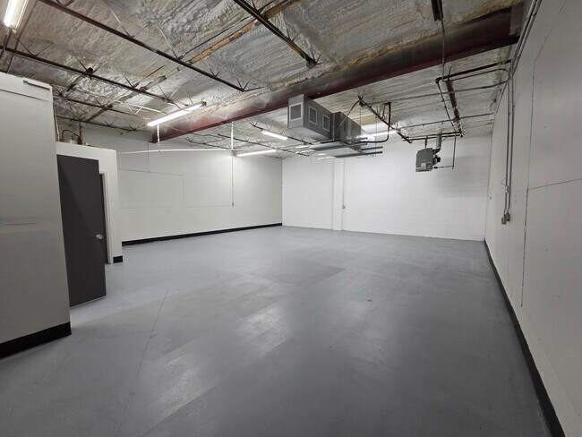 More details for 9714-9748 E 55th Pl, Tulsa, OK - Flex for Lease