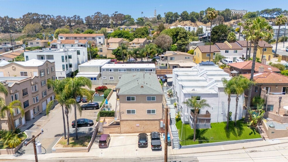 5752-5758 Riley St, San Diego, CA à vendre - Photo du bâtiment - Image 3 de 13