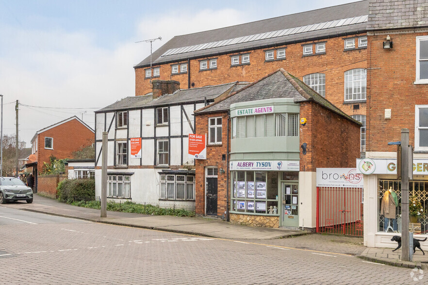 4 Roman Way, Market Harborough à vendre - Photo principale - Image 1 de 2