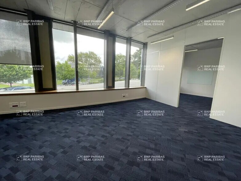 Office in Saint-Herblain for lease - Building Photo - Image 3 of 15