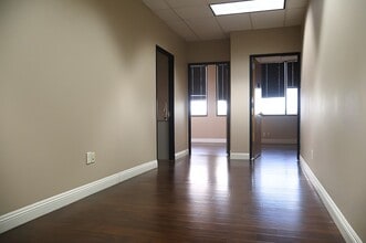 303 W Katella Ave, Orange, CA for lease Interior Photo- Image 1 of 3