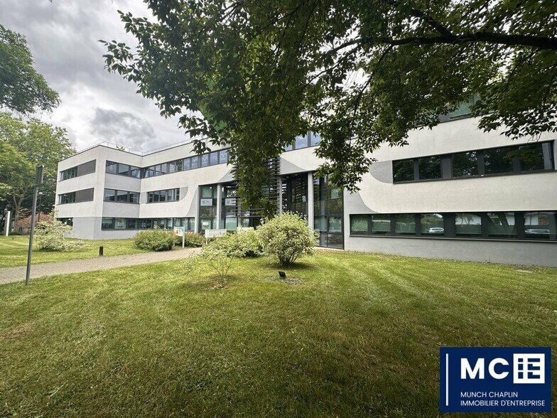 Office in Strasbourg for lease - Building Photo - Image 1 of 12