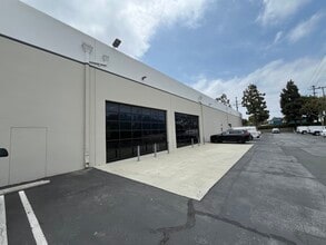 2609-2627 Manhattan Beach Blvd, Redondo Beach, CA for lease Building Photo- Image 1 of 8