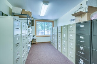 3040 Lyndale Ave S, Minneapolis, MN for lease Interior Photo- Image 2 of 7