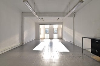 Office in Barcelona, Barcelona for lease Interior Photo- Image 2 of 15