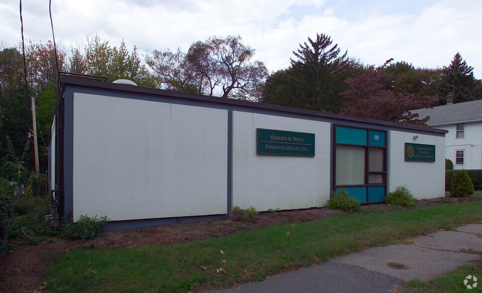 353 Southern Artery, Quincy, MA for lease - Building Photo - Image 2 of 3