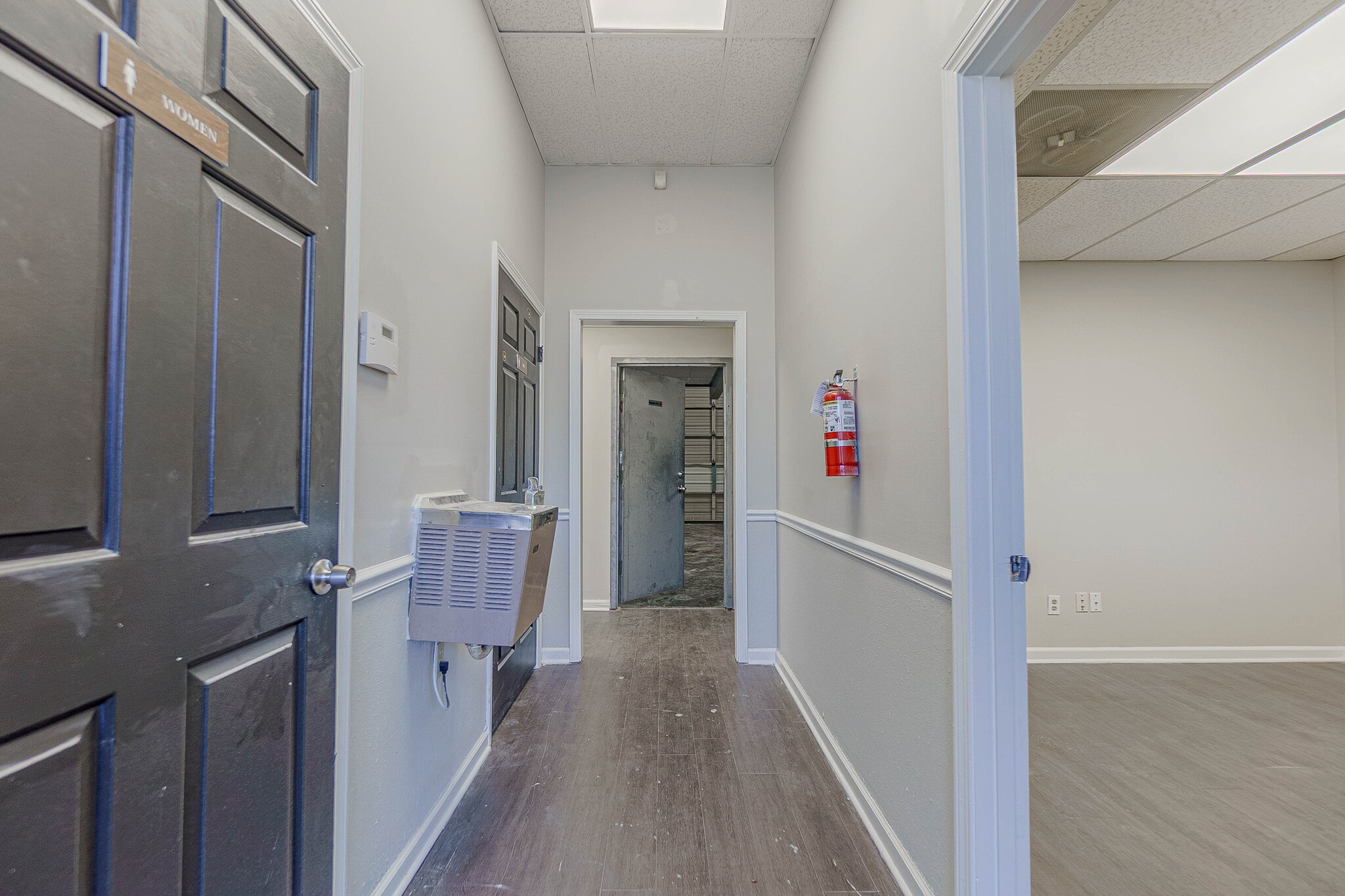 3865-3877 Winchester Rd, Memphis, TN for lease Interior Photo- Image 1 of 10