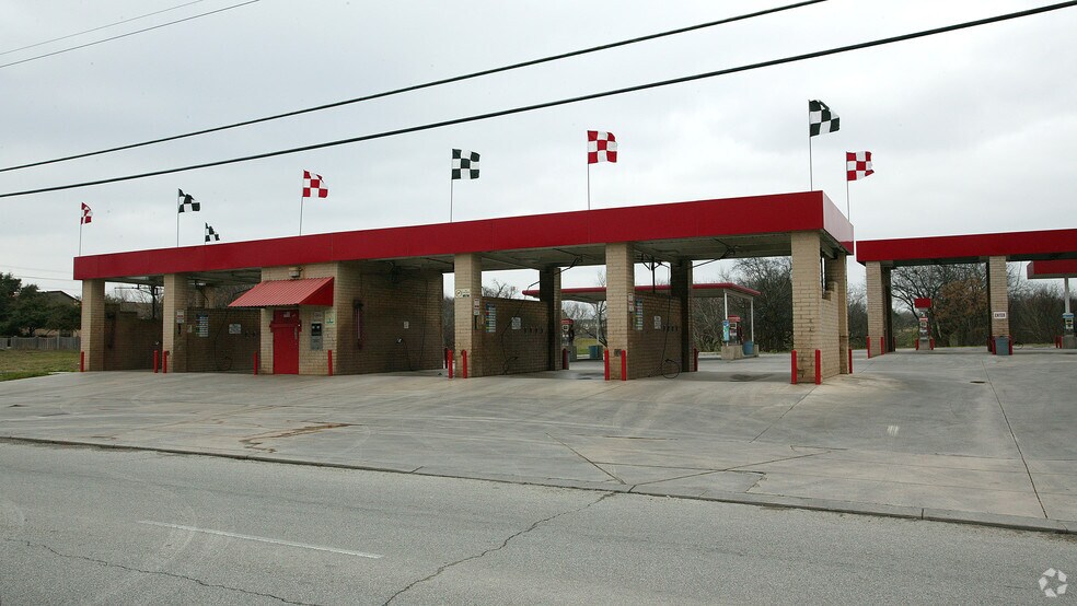 3951 Thousand Oaks Dr, San Antonio, TX for sale - Building Photo - Image 3 of 3