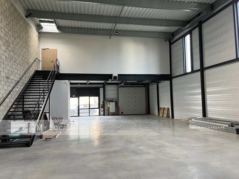 27 Avenue Du Gros Chene, Éragny à louer - Photo intérieure - Image 3 de 5