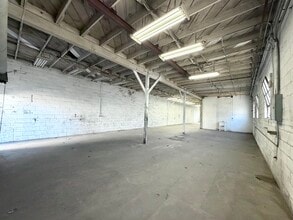 4401 Firestone Blvd, South Gate, CA for lease Interior Photo- Image 2 of 18