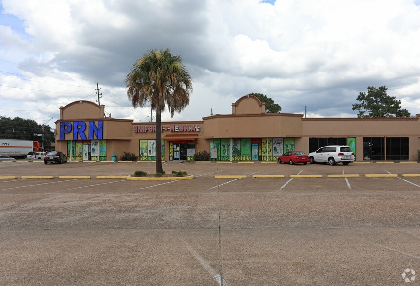 921 Cypress Creek Pky, Houston, TX for sale - Primary Photo - Image 1 of 26