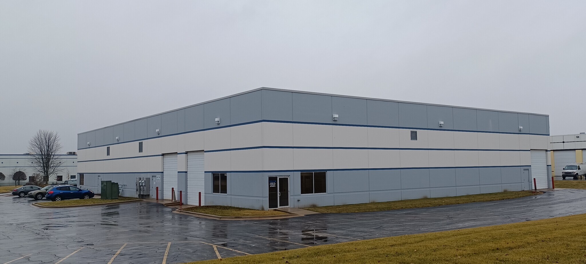 1885 Suncast Ln, Batavia, IL à vendre Photo du bâtiment- Image 1 de 1