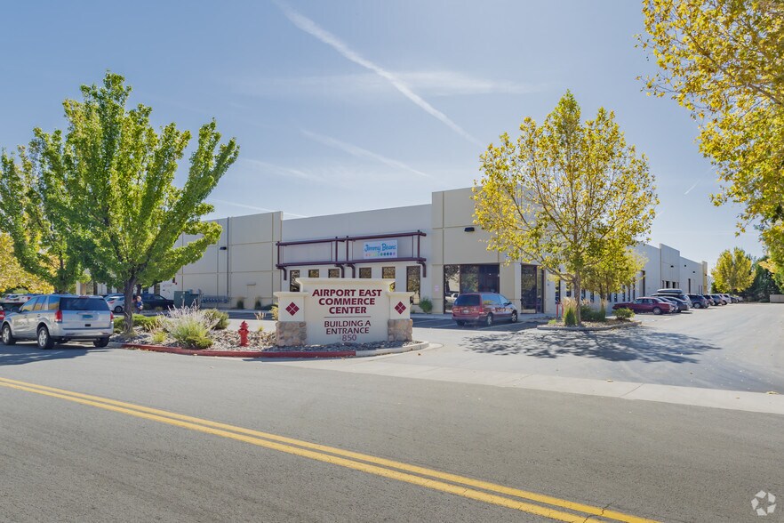 4850 Joule St, Reno, NV à louer - Photo du bâtiment - Image 3 de 3