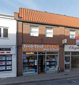 Plus de détails pour 11 Church St, Gainsborough - Commerce de détail à vendre