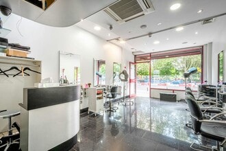 363 Mile End Rd, London for lease Interior Photo- Image 1 of 8