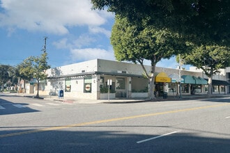 287-297 S Robertson Blvd, Beverly Hills, CA à louer Photo du bâtiment- Image 1 de 3
