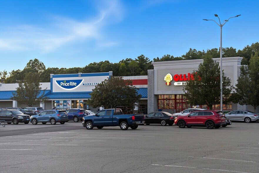 1790-2000 Diamond Hill Rd, Woonsocket, RI à louer - Photo du bâtiment - Image 3 de 8