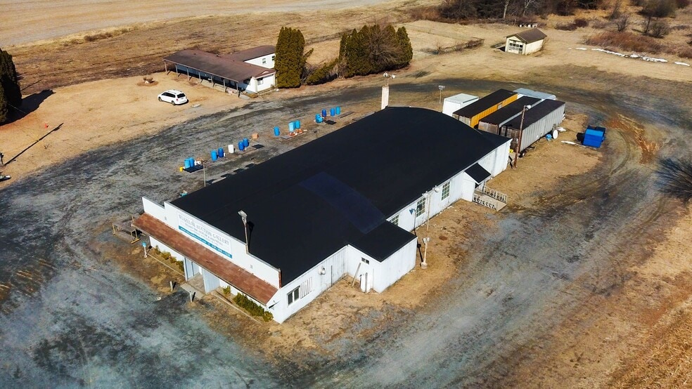 2571-2575 PA-100, Macungie, PA for sale - Building Photo - Image 2 of 12