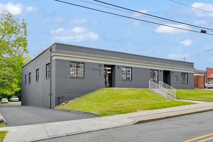 4 Union Pl, Newton, NJ for lease - Building Photo - Image 1 of 16