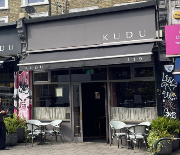 119 Queens Rd, Londres à louer - Photo du bâtiment - Image 1 de 1