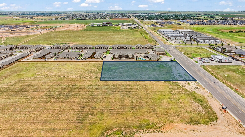 13315 Indiana Avenue, Lubbock, TX à vendre - Photo du bâtiment - Image 3 de 13