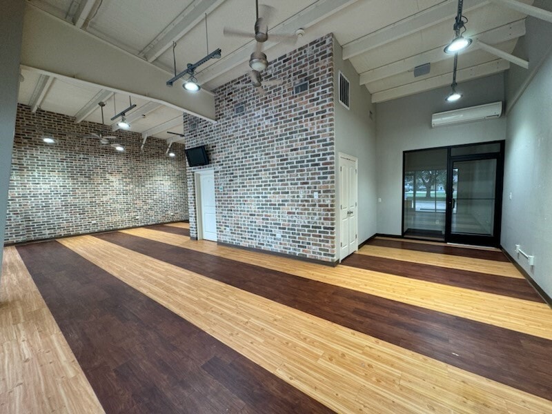 5955 Caswell Rd, Beaumont, TX for lease Interior Photo- Image 1 of 5