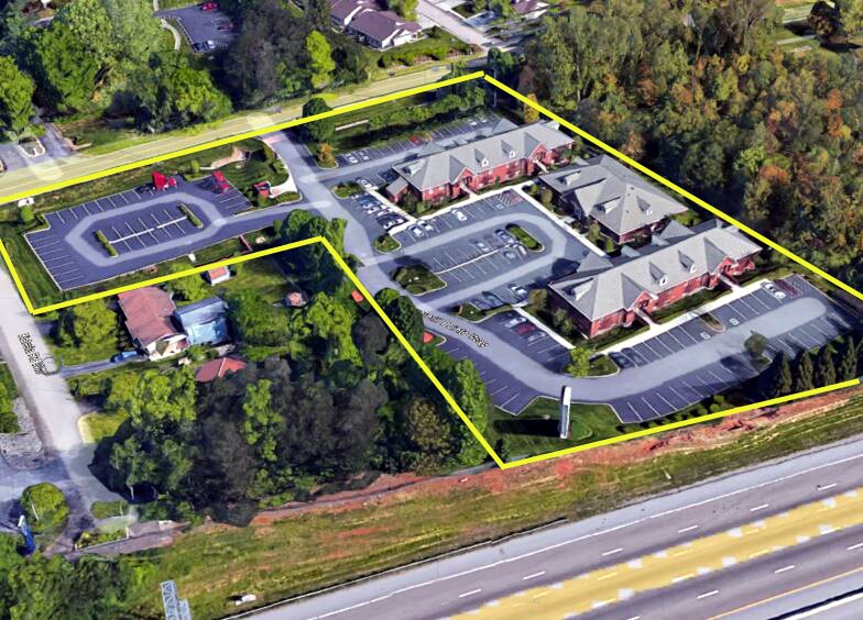 1376-1378 Papermill Pointe Way, Knoxville, TN à louer - Photo du bâtiment - Image 3 de 6