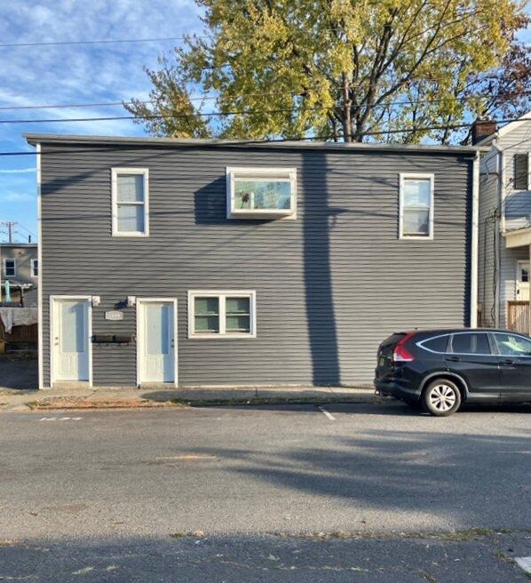 1689 Oliver St, Rahway, NJ à vendre Photo principale- Image 1 de 2