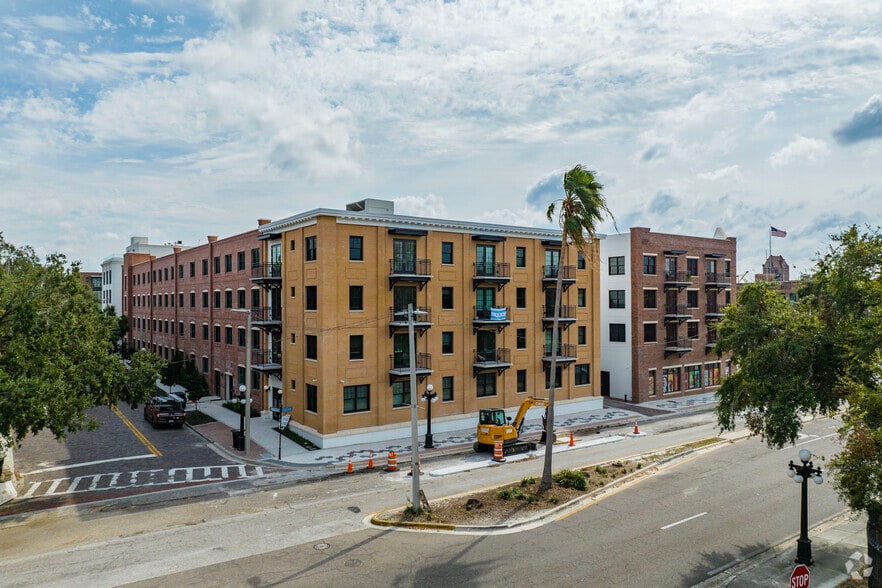 1212 E 7th Ave, Tampa, FL for lease - Building Photo - Image 3 of 32