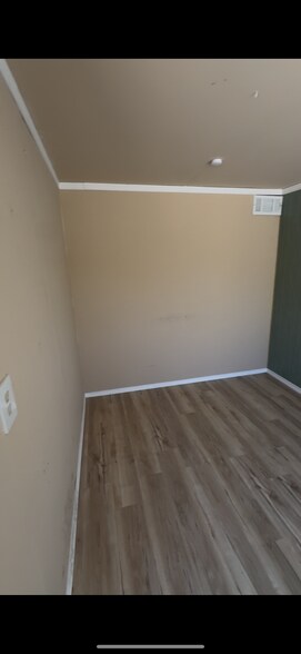 18281 FM 150 W, Driftwood, TX à louer - Photo du bâtiment - Image 2 de 6