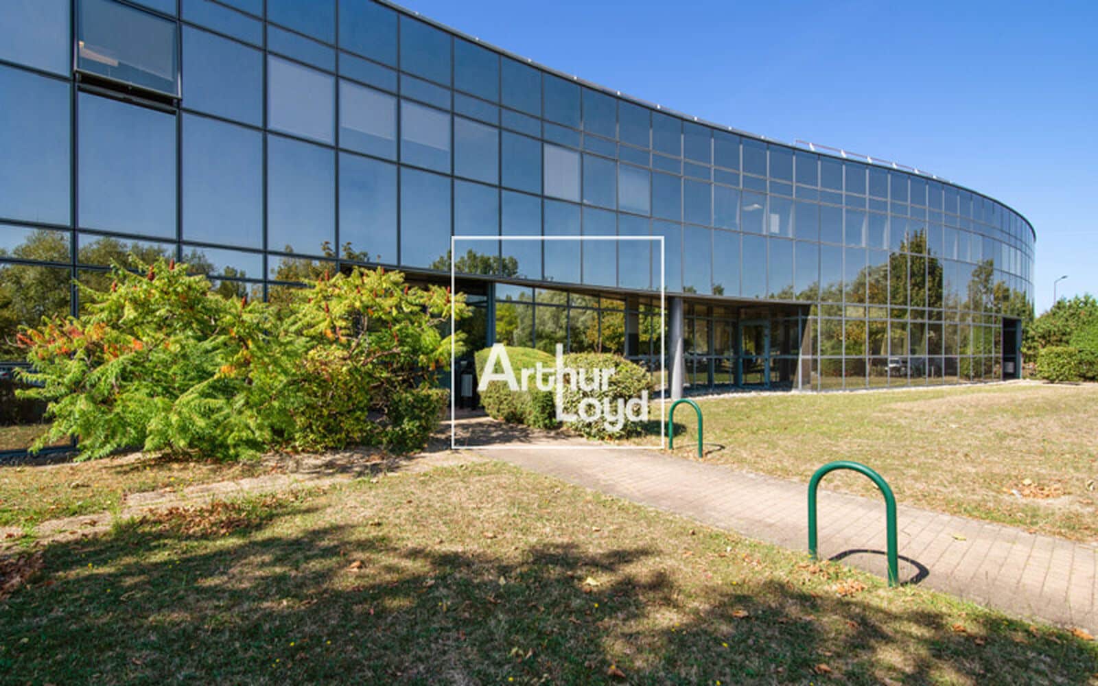 2-4 Rue Maryse Hilsz, Toulouse for lease Building Photo- Image 1 of 10